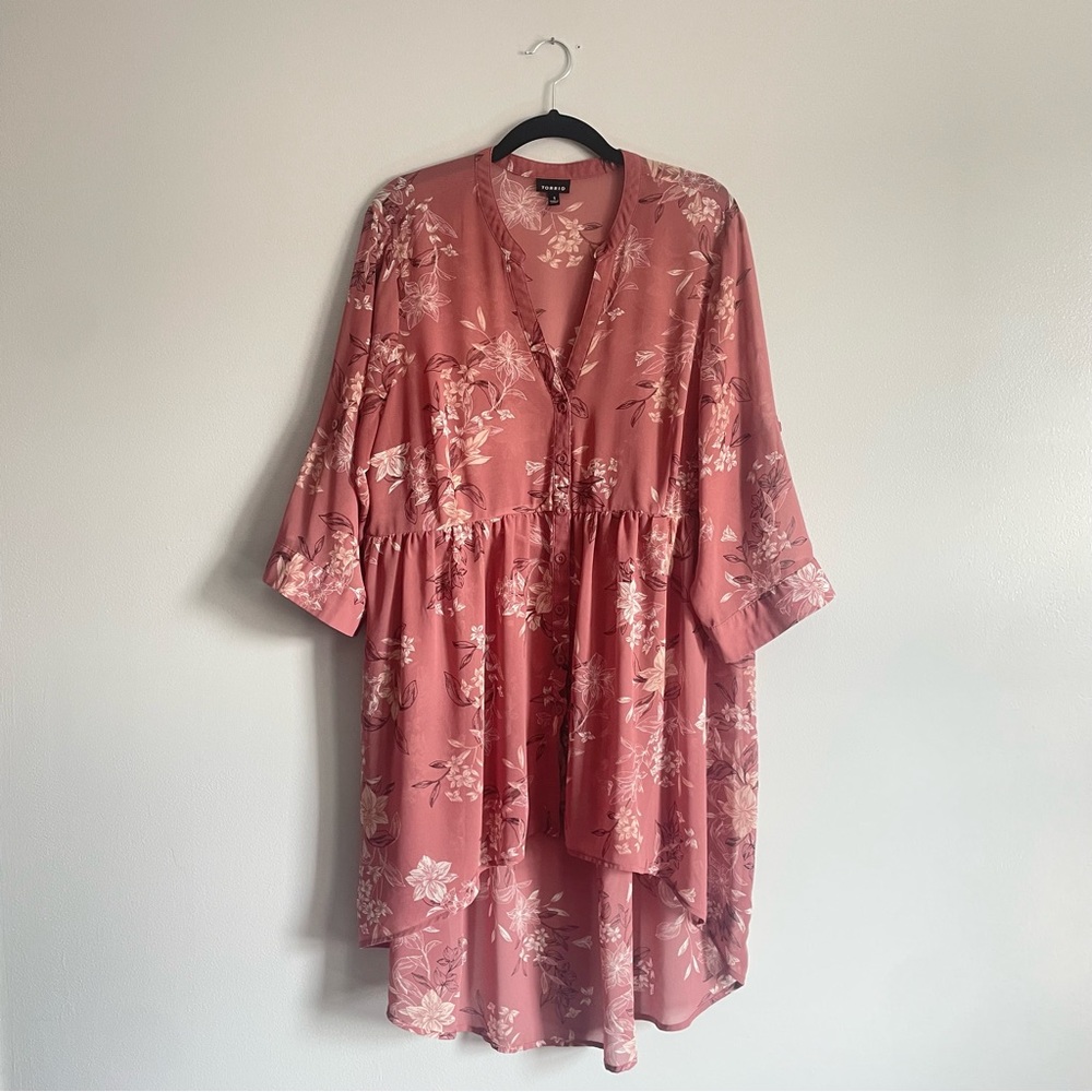 TORRID floral sheer button down tunic blouse